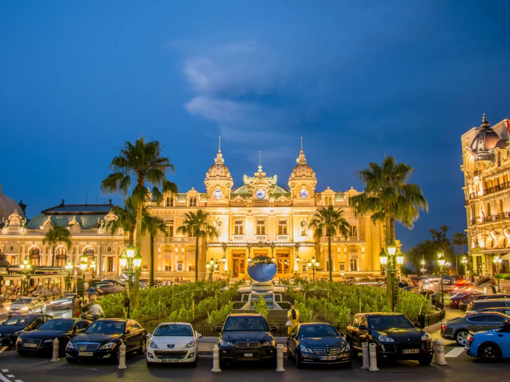 Improving the Casino Experience for your visitors: The Convenience of Valet Parking