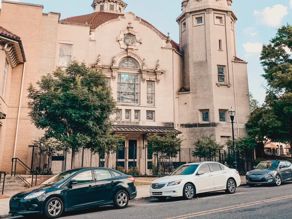 Enhance Your Worship Experience: The Convenience of Valet Parking at Churches